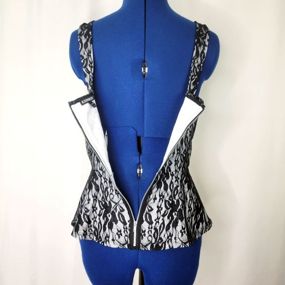 Express Black White Embroidered Floral Mesh Peplum Blouse Top NWT - Picture 4 of 6